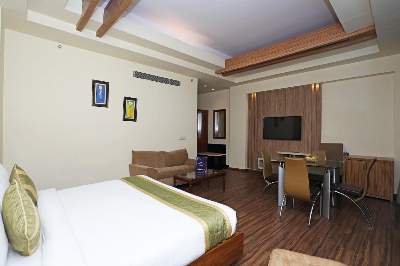 Westend Inn - Resort And Banquet Near Delhi Airport New Delhi Exterior photo