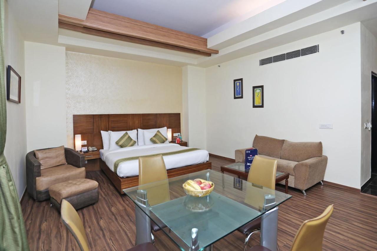 Westend Inn - Resort And Banquet Near Delhi Airport New Delhi Exterior photo