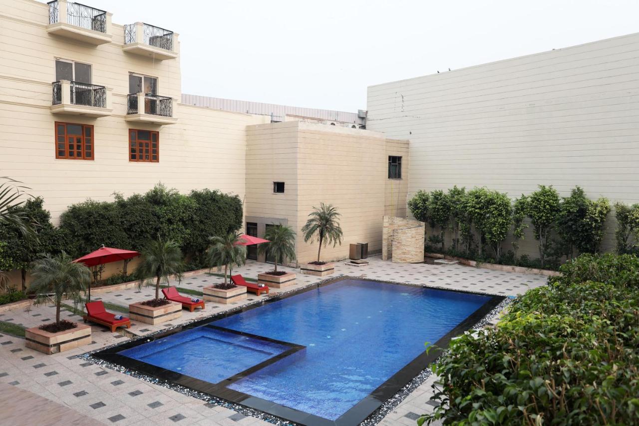 Westend Inn - Resort And Banquet Near Delhi Airport New Delhi Exterior photo